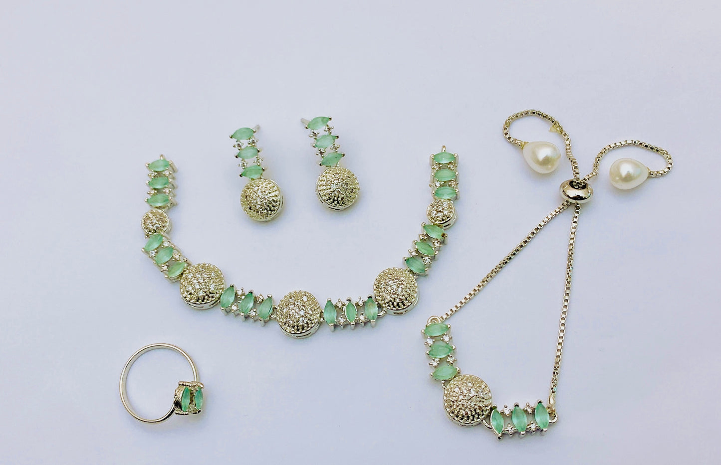 Necklace set