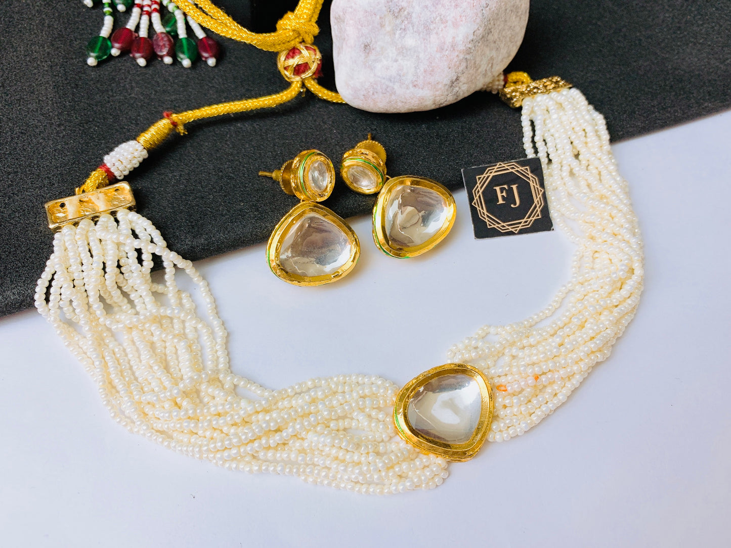 Necklace set