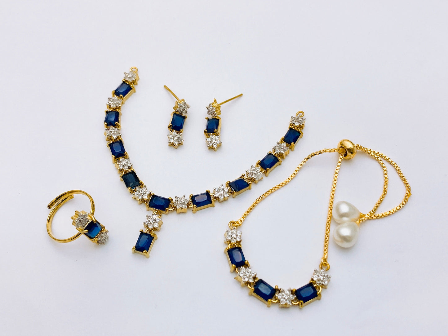 Necklace set