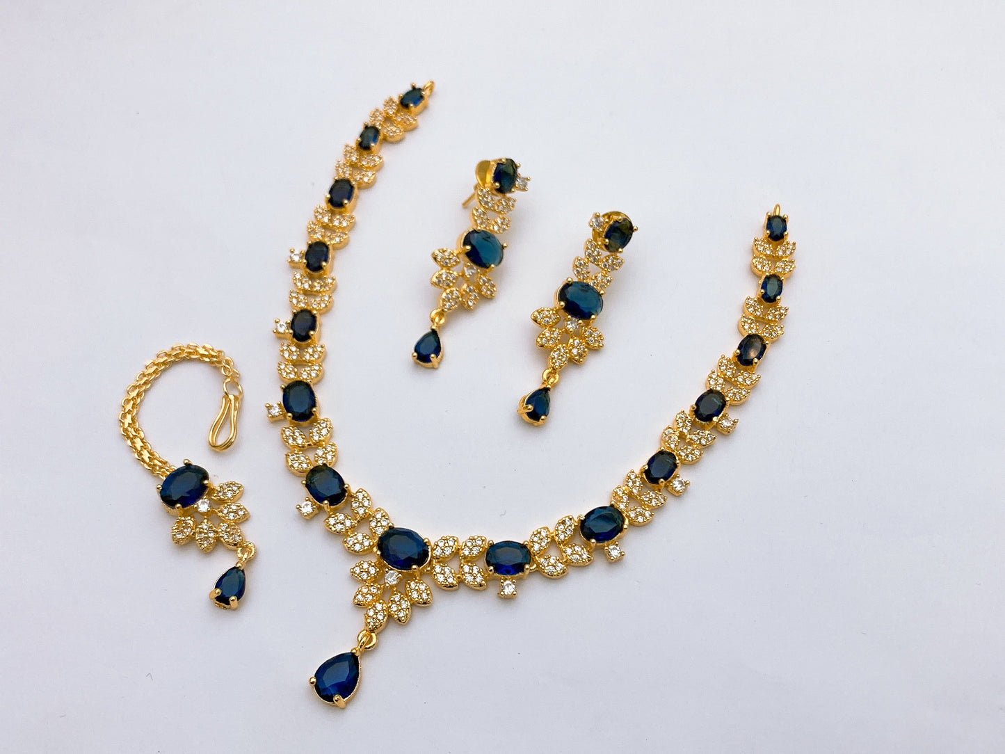 Necklace set