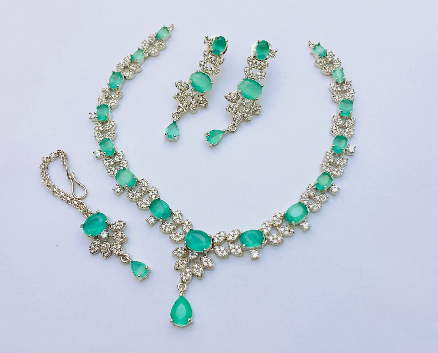 Necklace set