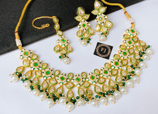 Necklace set