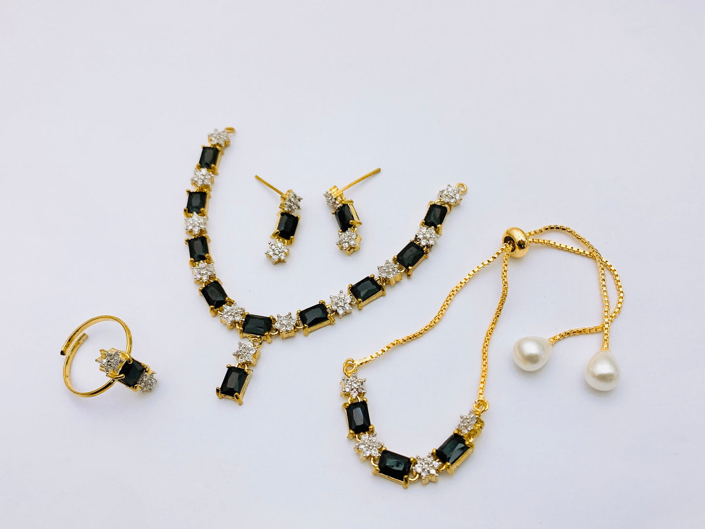Necklace set