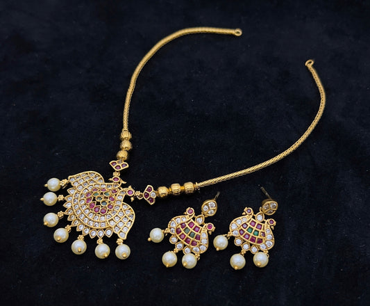 Necklace set